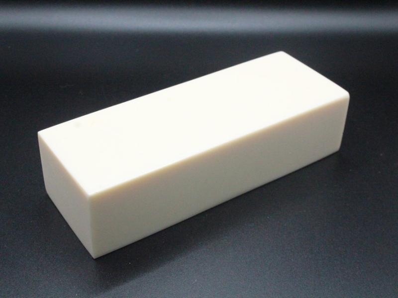 Брусок - "Eco-Ivory" штучний бивень (30 мм.)