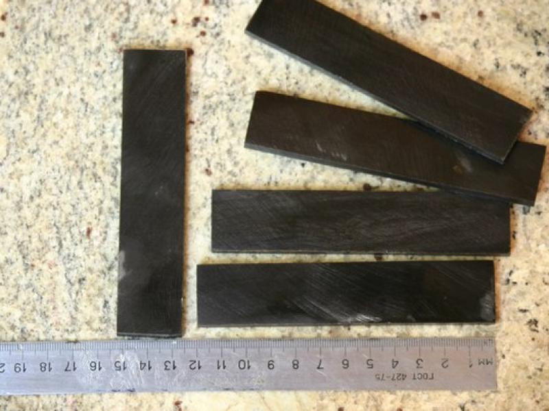 Пластина з Рогу Буйвола (чорна, не шліфована)