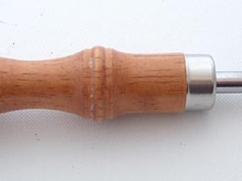 Пазовик дрібний (IVAN)