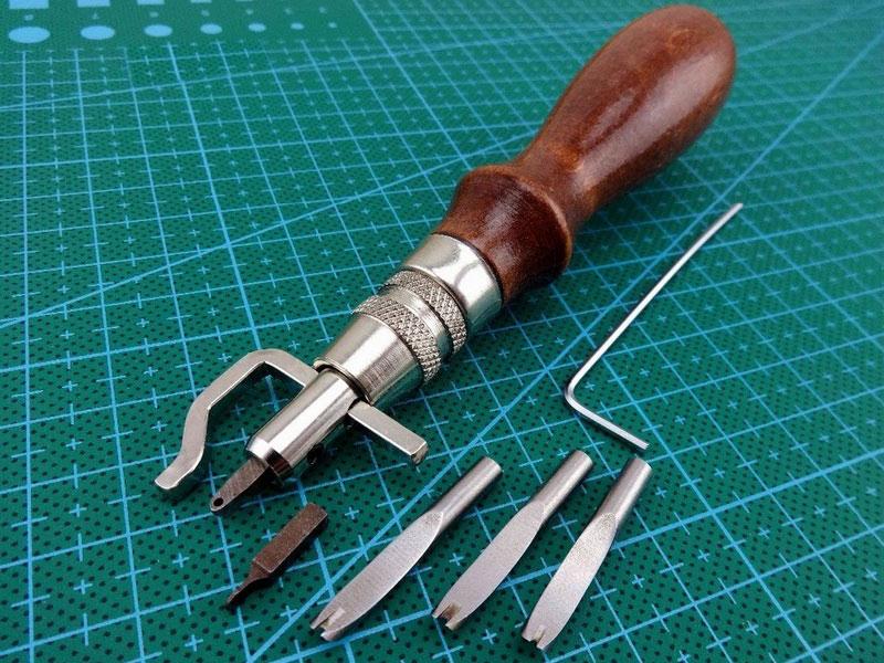 Багатофункціональний Інструмент 5 в 1-му.