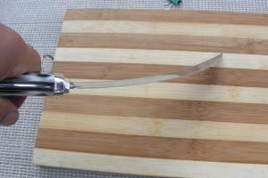 Ніж-Філейник Маміржона Саідахунова 420А/Поліестер