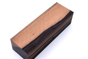 Брусок Macassar Ebony Sap