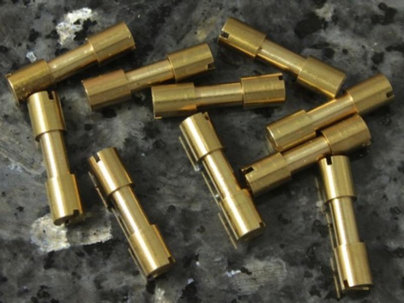 Стяжка Corby 1/4 (6 мм) - Латунь - 10 шт.