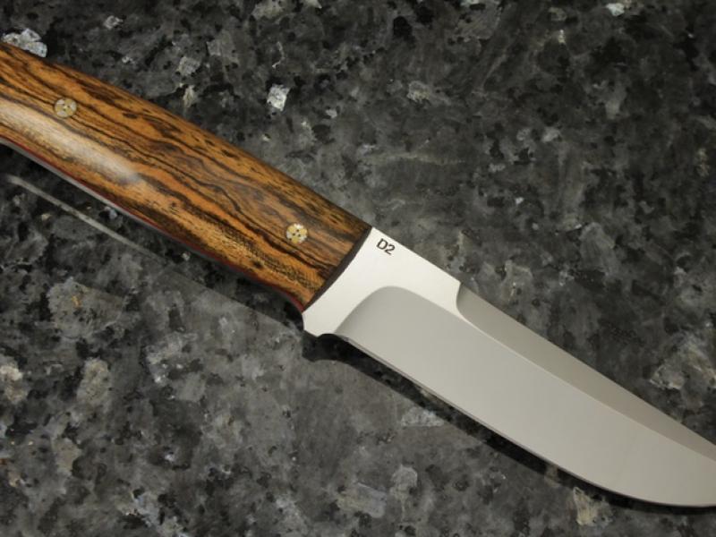Ніж Ярослава Грибінця "Yarek Hunter" 120 - D2/Bocote