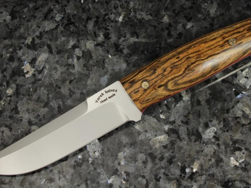 Ніж Ярослава Грибінця "Yarek Hunter" 120 - D2/Bocote
