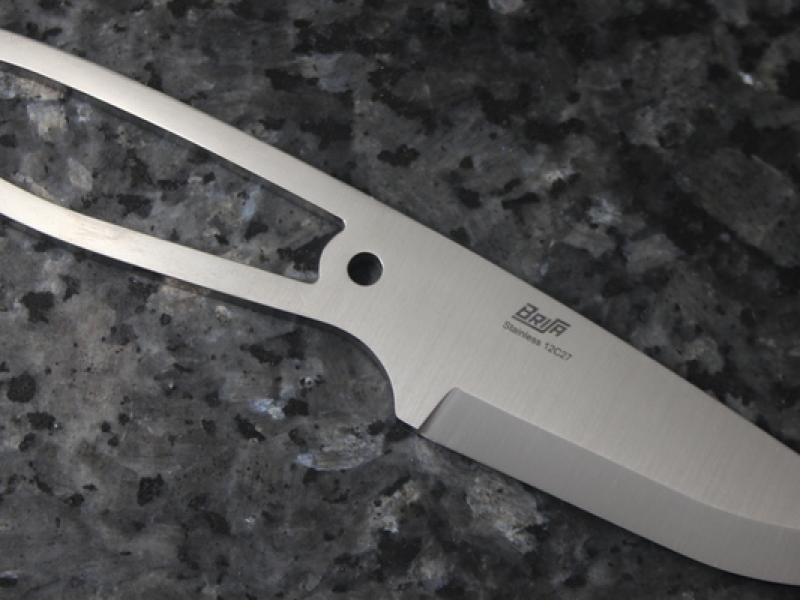 BRISA - Bobtail 80/Sc - 12C27