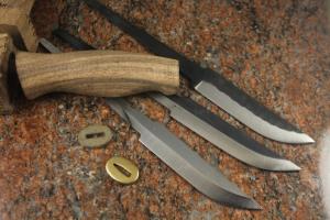 Руків'я "Ahti Vaara" - Горіх